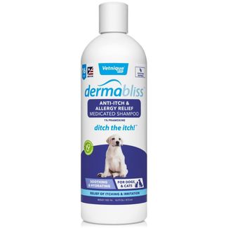 Our Dermabliss Anti-Itch & Allergy Relief Medicated Pet Shampoo cleanses and moisturizes with the soothing effects of pramoxine and oat extract, while safflower seed oil helps moisturize and hydrate.