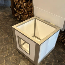 Insulated Dog House w/ Overhang