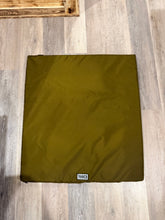 Dog Box Pet Proof Pads