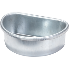 Heavy-duty galvanized steel cup for small animals and poultry, rolled edges for safety