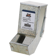 Independent wire hooks allow feeder to be attached to the inside of the hutch, or for more convenient filling to the outside with some wire cutting