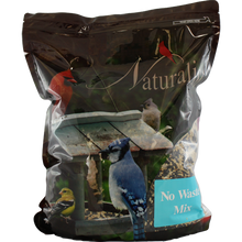  Our most popular Naturalist® mix, attracts a wide variety of birds to your feeder!
