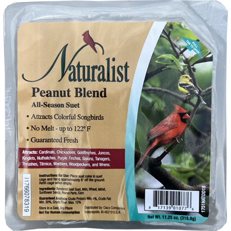 Naturalist peanut blend suet is created with the highest quality of blended suet, grains, and peanut pieces. 