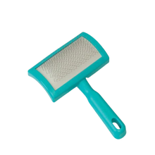 Weaver Plastic Slicker Brush